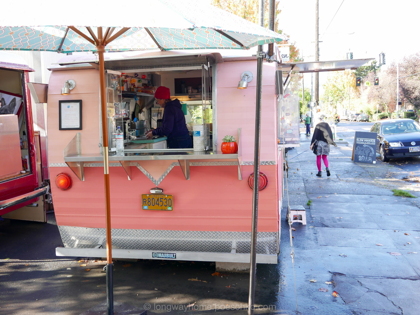 All parts of Portland are dotted with food carts, typically tiny trailers with one or two windows and a fully equipped kitchen inside, where tacos, thai food, gyros, ramen bowls, waffles and other delights are prepared.
